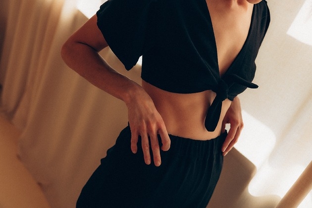 Image of Pakamera RAVA black top