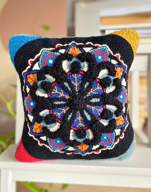 Image of Pakamera Poduszka Mandala