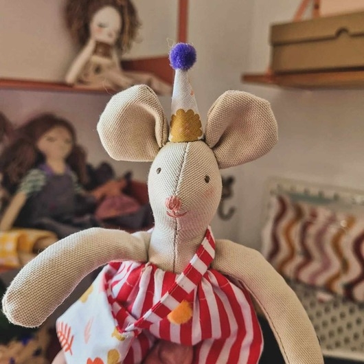 Image of Pakamera Mała przytulanka w pudełeczku.