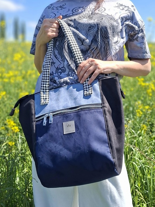 Image of Pakamera Niebiesko czarna torba Shopper z nubuku Idaho