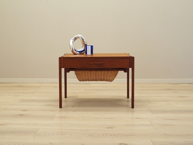 Image of Pakamera Stolik tekowy, duński design, lata 60, produkcja: Dania