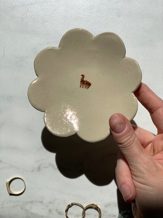 Image of Pakamera Ceramiczna Miseczka Kwiat na Biżuterię Say Hi to LLama