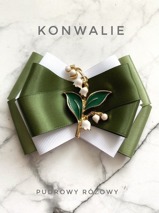 Image of Pakamera Kolekcja Kwiatowa KONWALIE Brosza z kwiatami