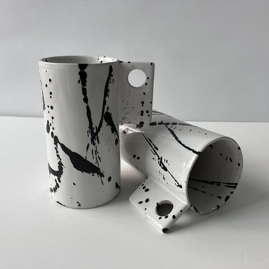 Image of Pakamera Kubek #12 /white and black, 200 ml/ z serii Architecture