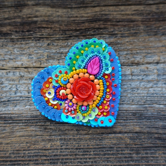 Image of Pakamera Kolekcja Frida- broszka kolorowe serce