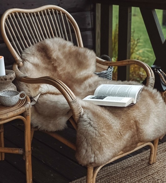 Image of Pakamera Skóra owcza naturalna Muflon B dywan naturalny narzuta