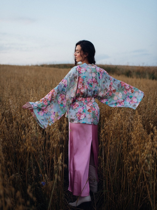 Image of Pakamera Kimono Blossom SHORT