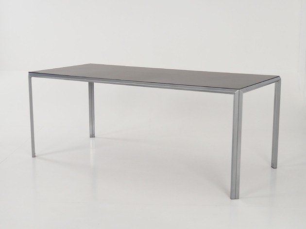 Image of Biurko aluminiowe, lata 80-te, skandynawski design, produkcja: Montana Furniture