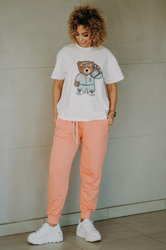 Image of Pakamera T-shirt oversize Funky Teddy dla mamy cream