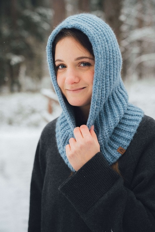 Image of PUSZCZYK - Puchaty Kaptur Balaklava Wełna Merino z Bawełna Baby Blue