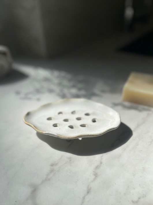 Image of Pakamera Ceramiczna Mydelniczka Owalna z Odpływem Satin White
