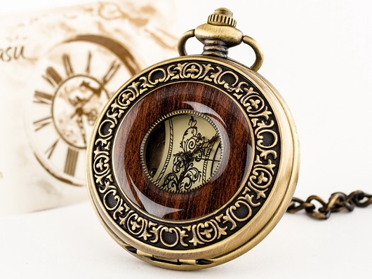 Image of Pakamera Elegancja w Drewnie II (kompas) - Drobiny Czasu