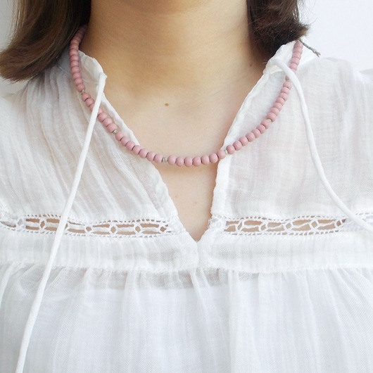 Image of Pakamera Powder Pink lekki naszyjnik lniany