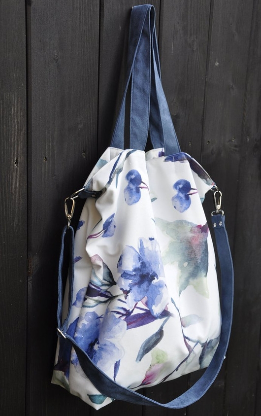 Image of Pakamera Torbay hobo XXL - print, akwarelowe kwiaty