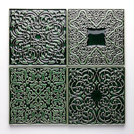 Image of Pakamera Kafle XL CZTERY ORNAMENTY zieleń butelkowa