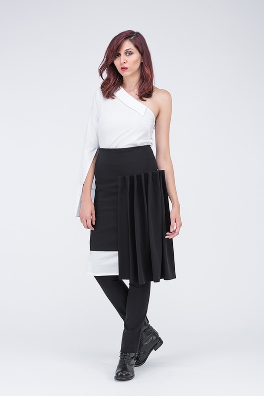 Image of Black assym peated skirt