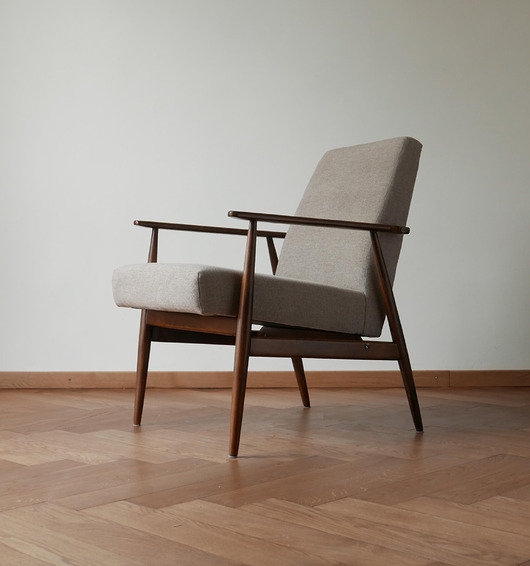 Image of Pakamera Fotel Lisek PRL, Typ 300-190, Po renowacji, Vintage, Beżowy; Teak