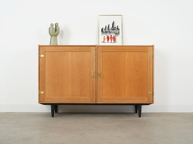 Image of Pakamera Szafka jesionowa, duński design, lata 70, produkcja: Lyby M