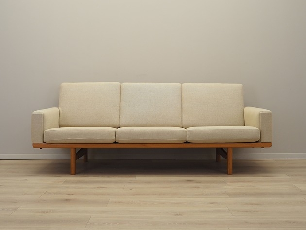 Image of Sofa dębowa, duński design, lata 60, projektant: Hans J. Wegner