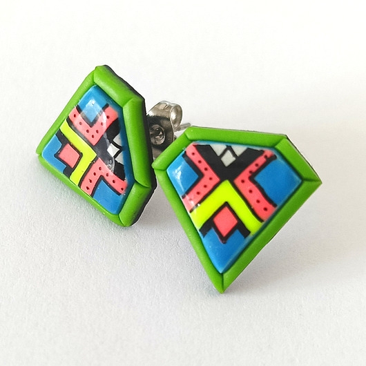 Image of Pakamera Kolorowe geometryczne kolczyki etno