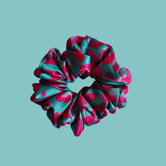 Image of Pakamera Gumka jedwabna, scrunchie, frotka turkusowa panterka MAXI