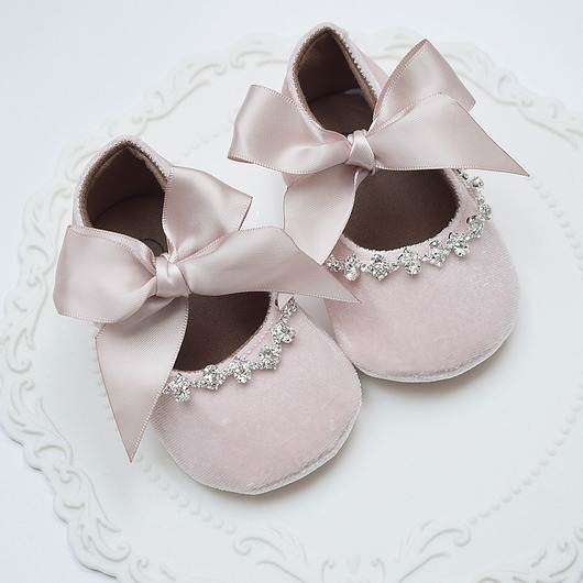 Image of Pakamera Buty na chrzest róż dla dziewczynki z kryształkami 0-6 miesięcy