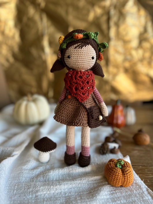 Image of Jesienna dziewczynka z dynią