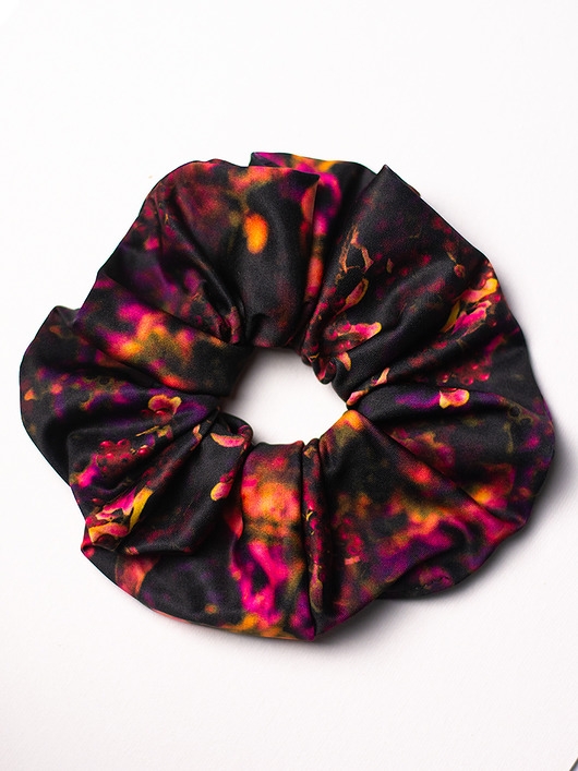Image of Pakamera Gumka scrunchie - Pani Jesień