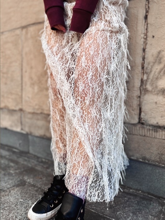 Image of Pakamera Skinny Love White / koronkowa spódnica maxi