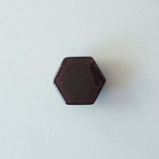Image of Pakamera Fioletowa gałka do mebli sześciokątna, szklana Hexagon - śliwkowy