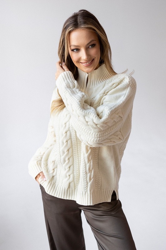 Image of Sweter Wool Obsession Śmietankowy Śmietankowy