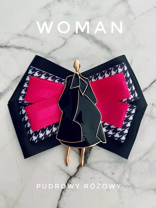 Image of Pakamera Brosza WOMAN w stylu Pop Art z artystyczną Kobietą