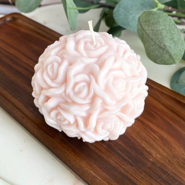 Image of Pakamera Świeca sojowa dekoracyjna Rose Garden 84x70mm różowa