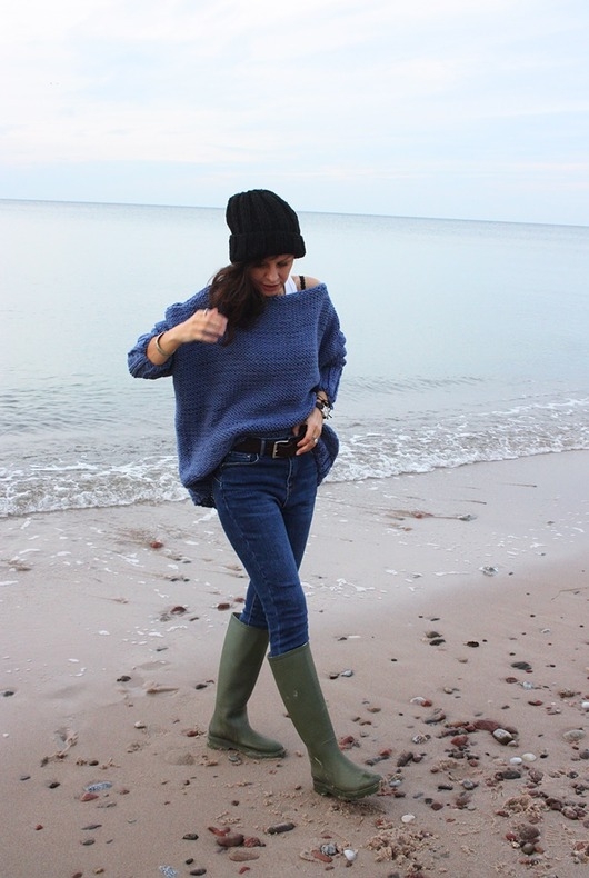 Image of Pakamera Sweter handmade oversize blue z wełną
