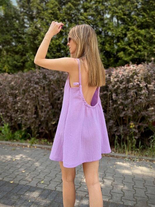 Image of Pakamera Summer Breeze / letnia sukienka z muślinu z głębokim dekoltem na plecach