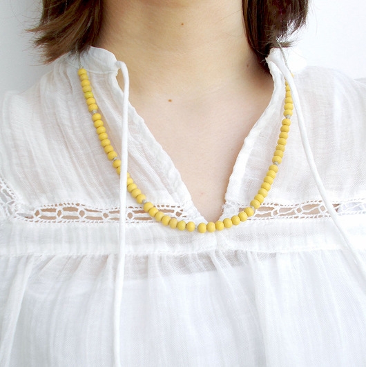 Image of Pakamera Yellow lekki naszyjnik lniany