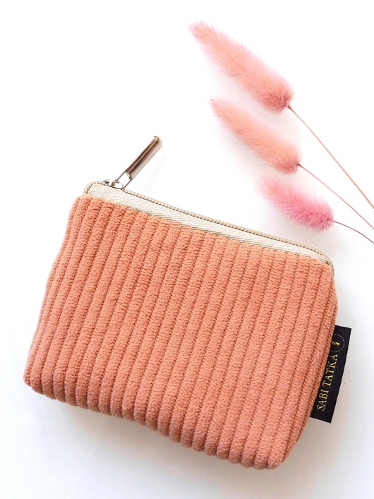 Image of Pakamera Sztruksowy portfelik card holder Brzoskwiniowy