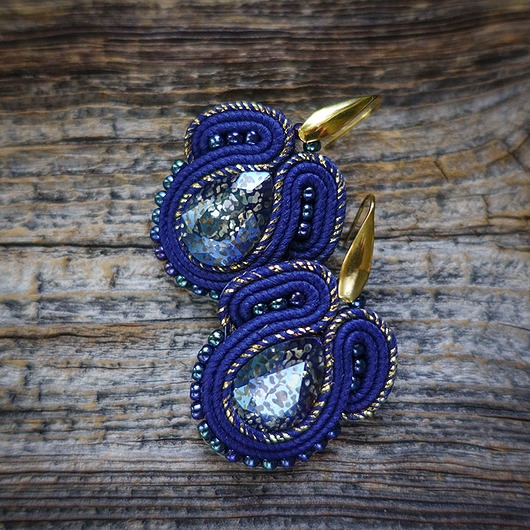 Image of Granatowe kolczyki soutache