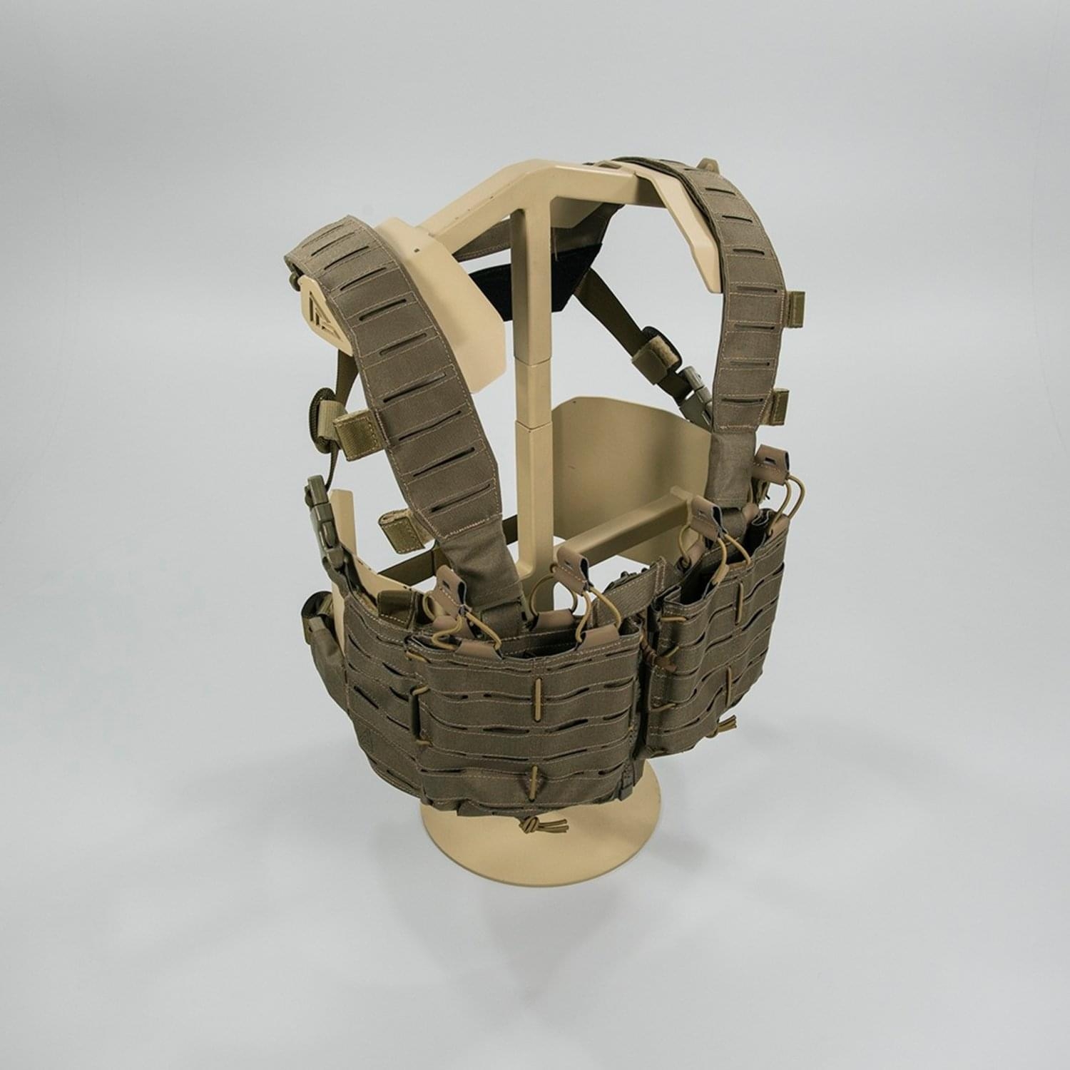 Image of Kamizelka taktyczna Direct Action TEMPEST CHEST RIG - Cordura - Adaptive Green (CR-TMPT-CD5-AGR)