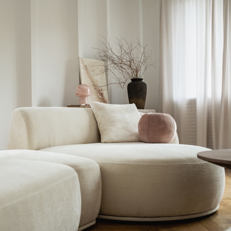 Narożnik modułowy z pufem Nobo, obłe kształty, prawostronny