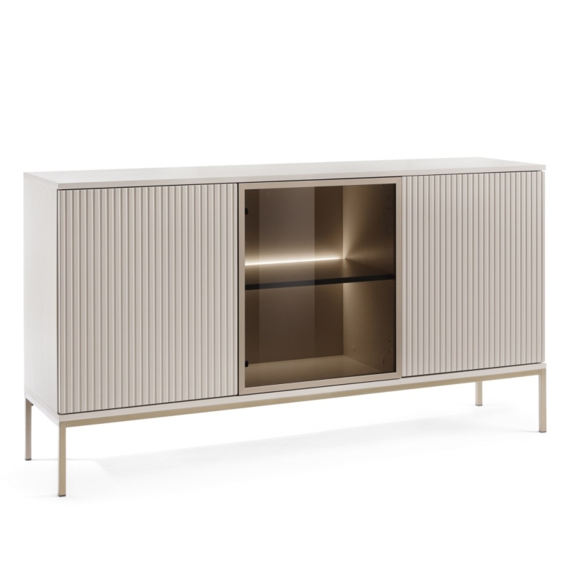 Komoda trzydrzwiowa Sento z frezowanym frontem, oświetleniem LED, kaszmirowa