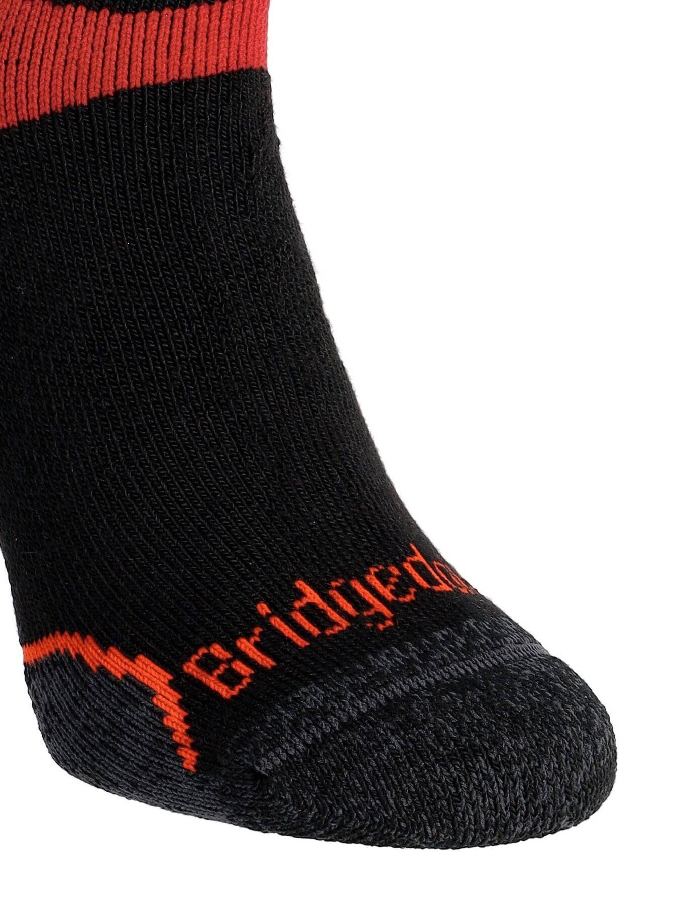 Skarpety do biegania Bridgedale Trail Run Midweight T2 Merino Sport Crew – black