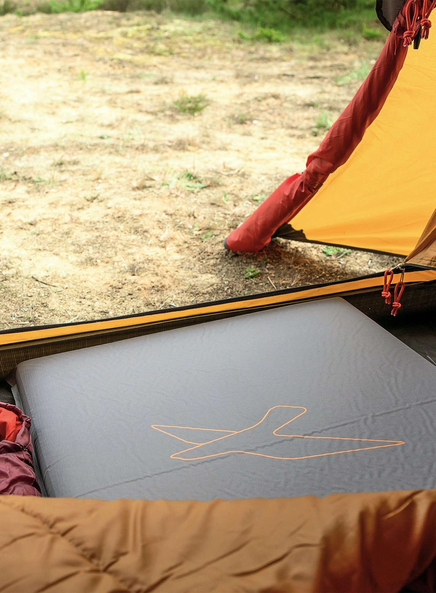 Mata samopompująca Easy Camp Siesta Mat Single 1,5 cm – grey