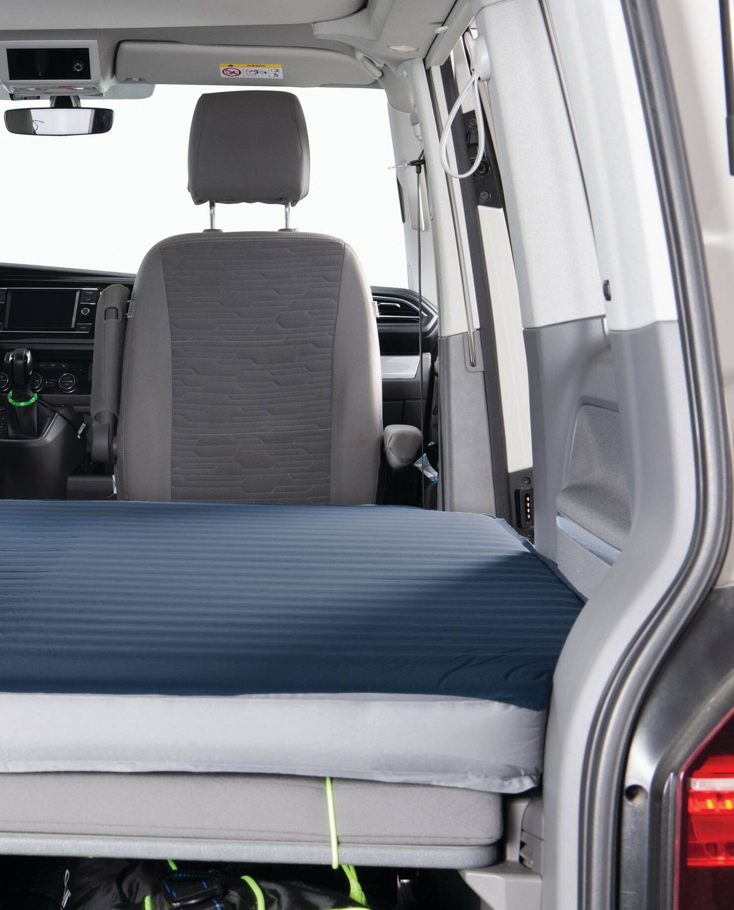 Mata samopompująca Outwell Dreamboat Campervan – night blue