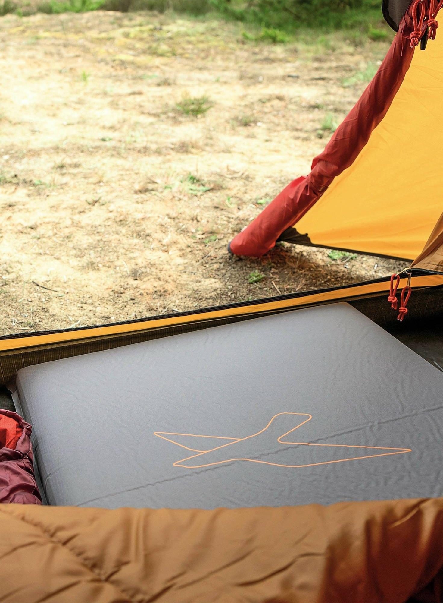 Mata samopompująca Easy Camp Siesta Mat Single 5 cm – grey