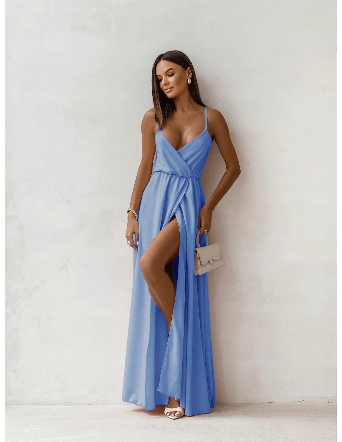 Sukienka maxi na ramiączkach SENTILA - błękitna