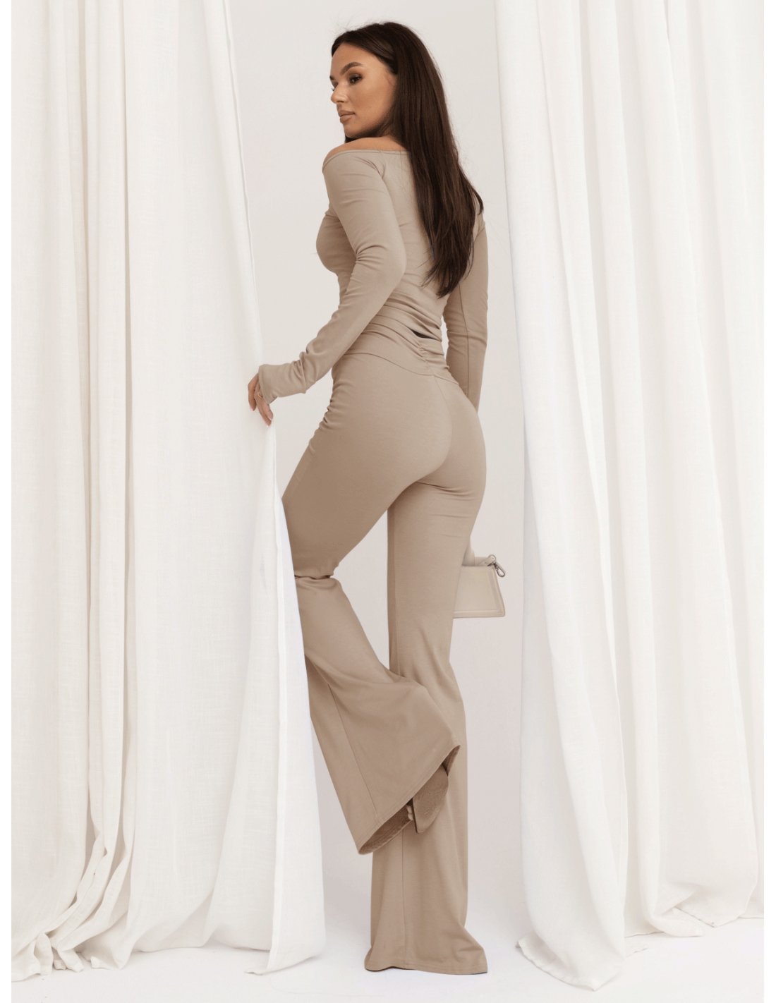 Masełkowy komplet bluzka i spodnie dzwony OTTILIE - beżowy