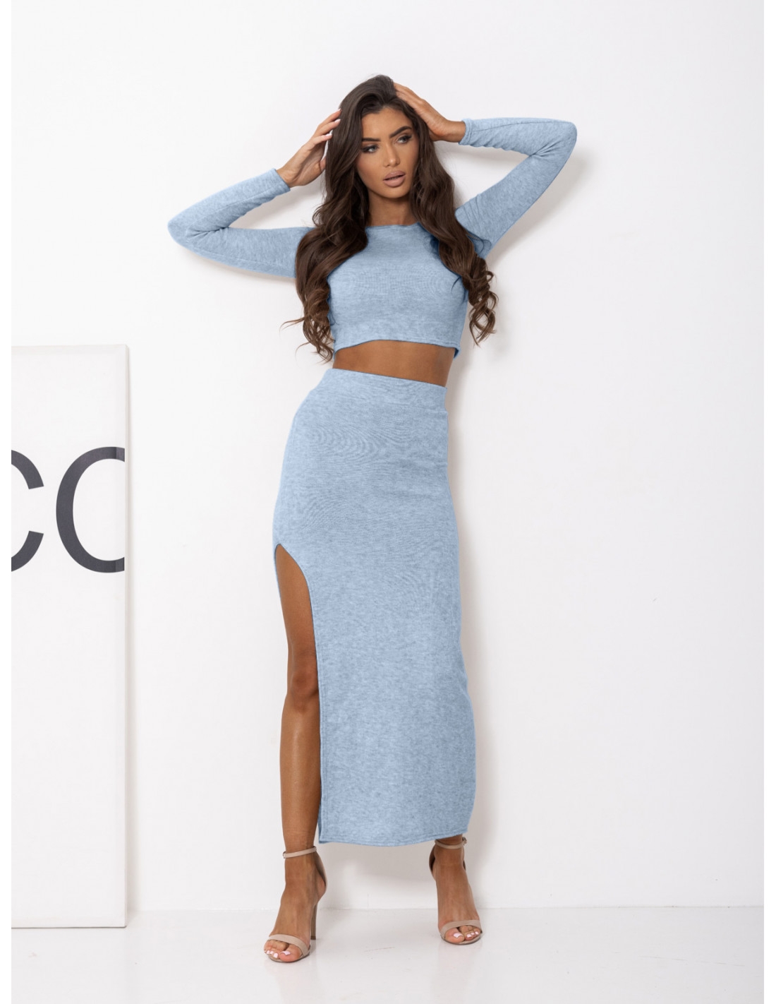 Komplet dzianinowy ze spódnicą SELWYN - błękitny