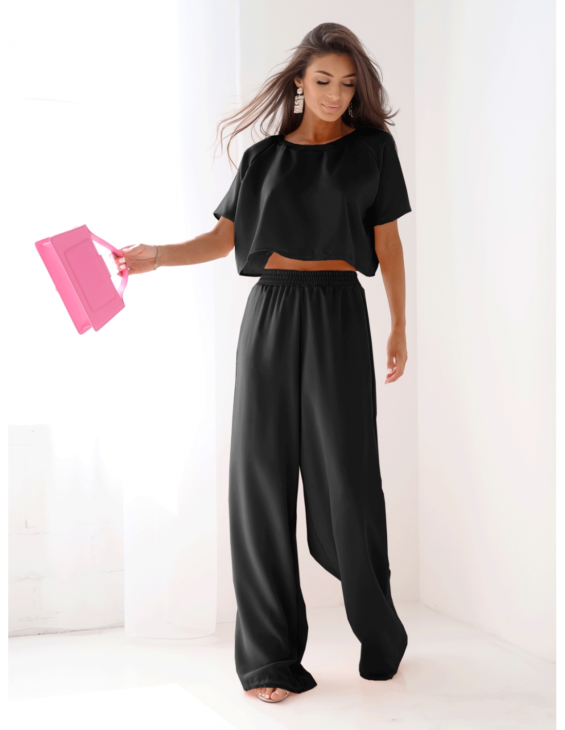 Komplet bluzka z szerokimi spodniami RAVEN - czarny