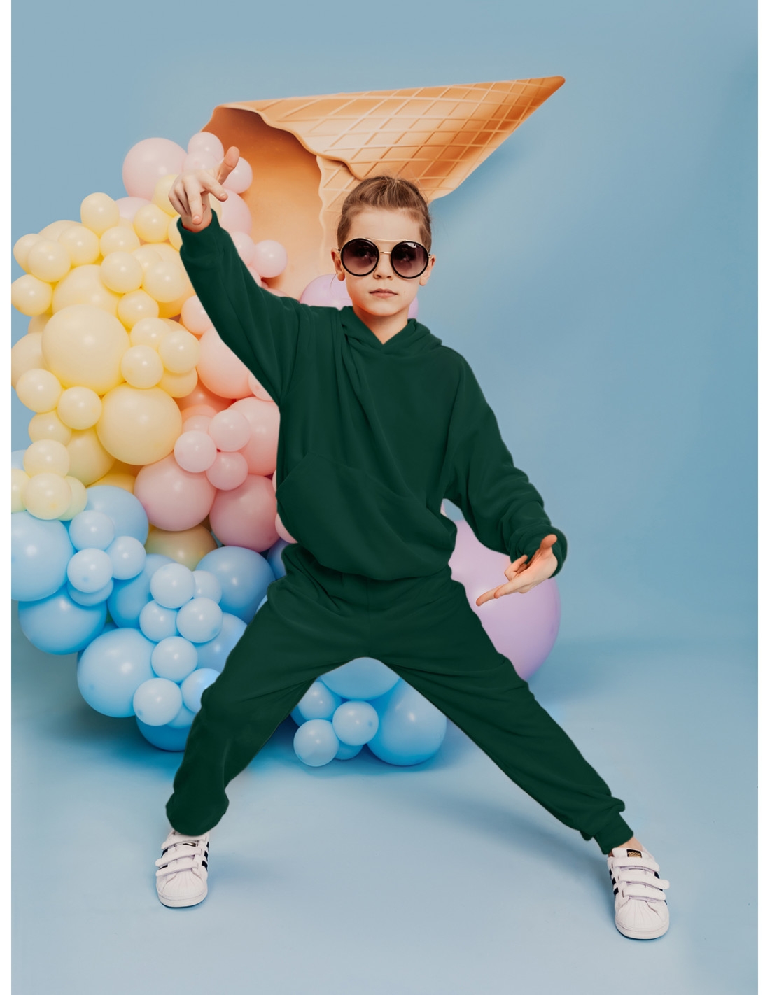 Welurowy dres dziecięcy TIMON - butelkowa zieleń